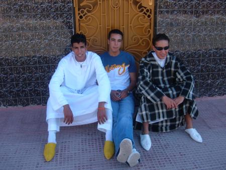 hicham conné par gmode,moi,zayou!!!